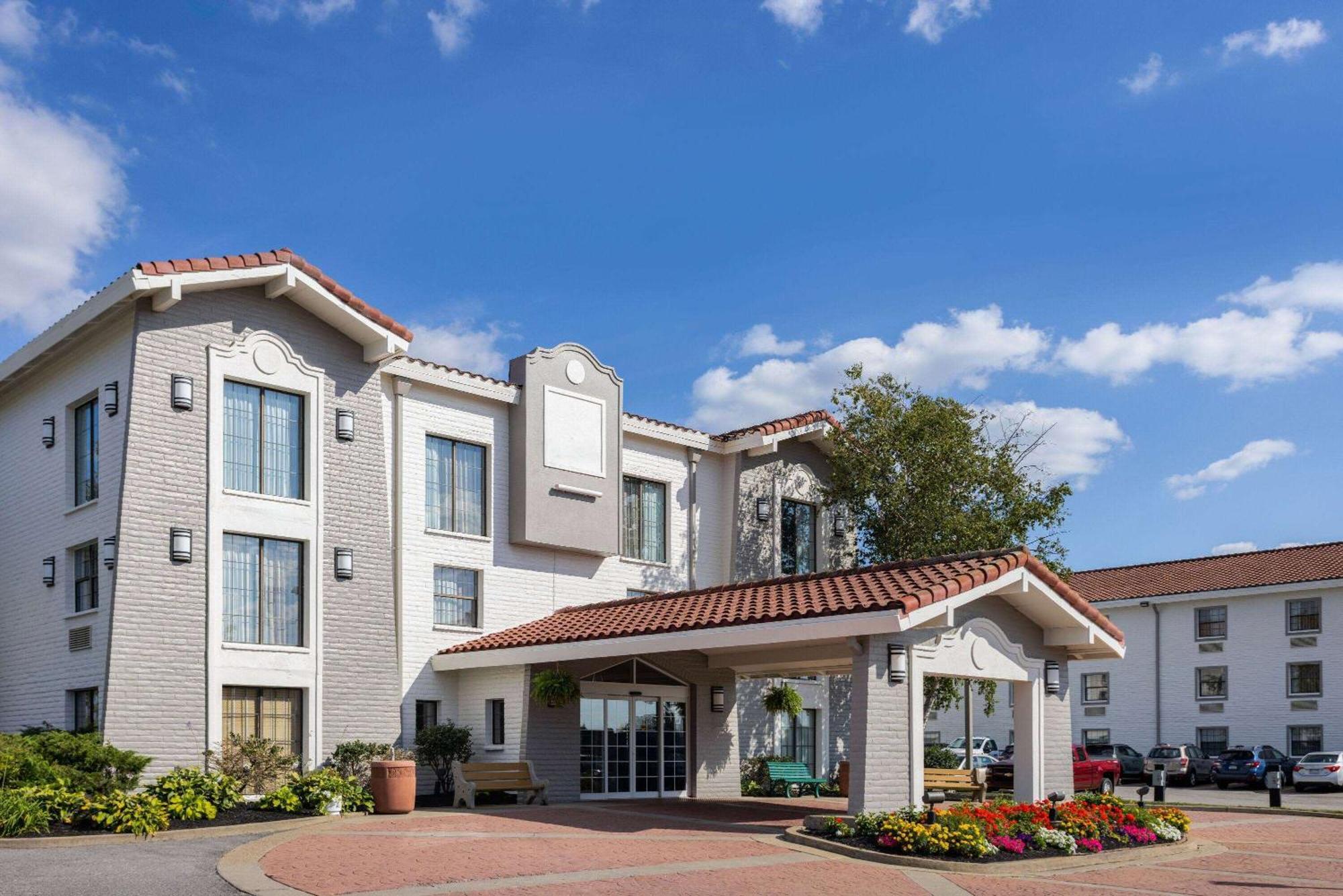 La Quinta By Wyndham Pittsburgh Airport Moon Township